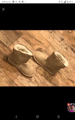 Kids boots