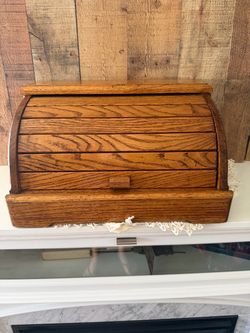 Vintage Handcrafted Amish Wooden Roll Top Bread Box