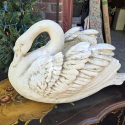 Ceramic Swan Decorative Planter