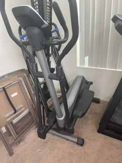 Golds Gym Elliptical