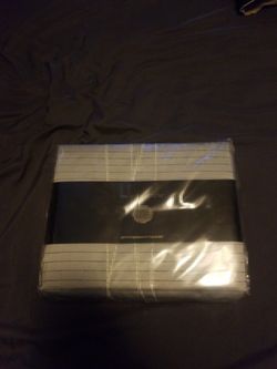 Kelly wearstler bed sheet