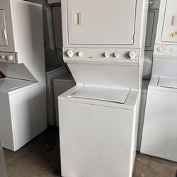 Stack Washer And  Dryer 27” Wide Stack Good Condition Working Excellent 