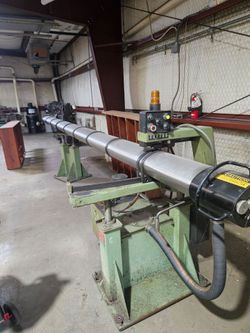 Industrial Bar Feeder Machine