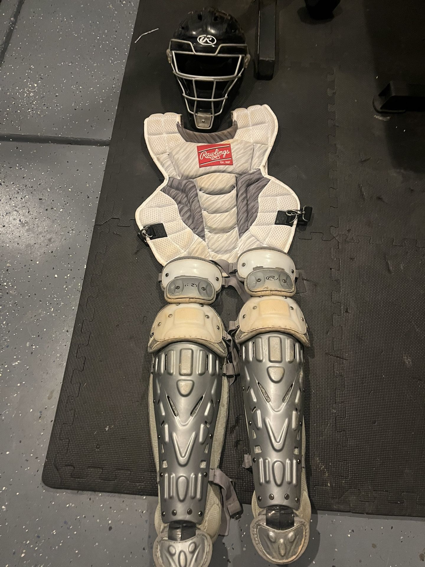 Rawlings Velo 2.0 Intermediate Catchers Set