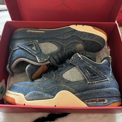 Air Jordan 4 Retro Levi’s Size 10.5