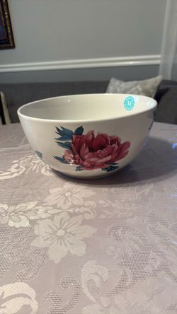 Large Bowl