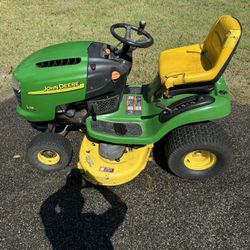 John Deere Riding Mower 42”