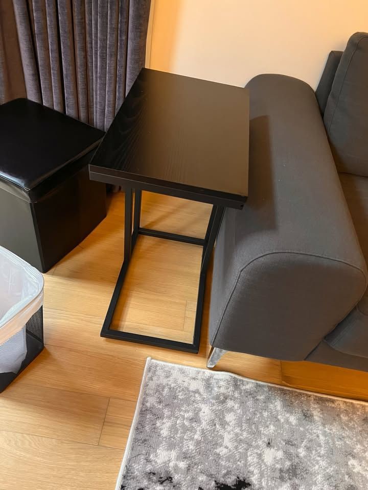 Side Table – Black Wood C-Table - 2-Tier Storage