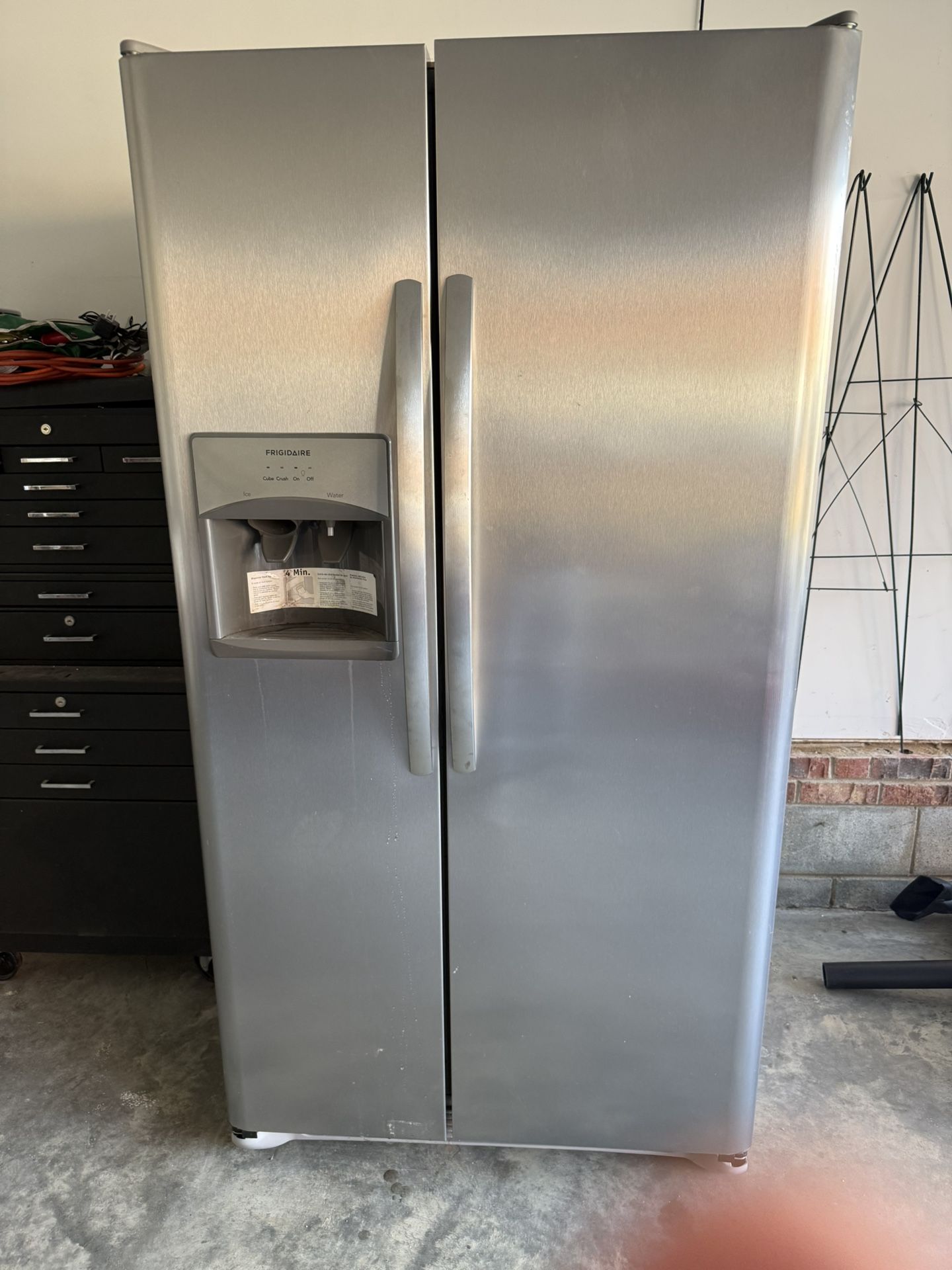 Frigidaire Side by Side Fridge