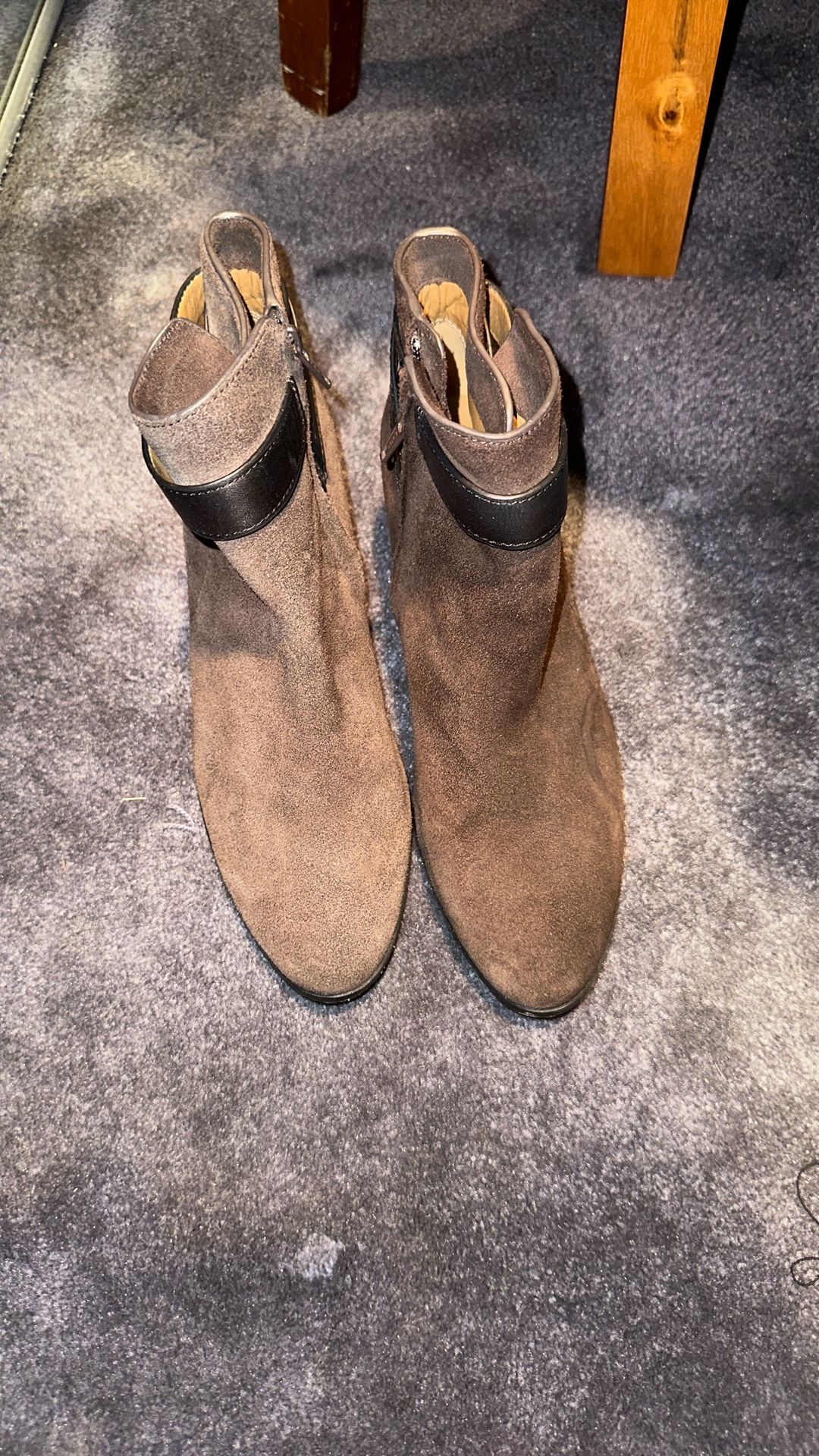 Women's coach boots