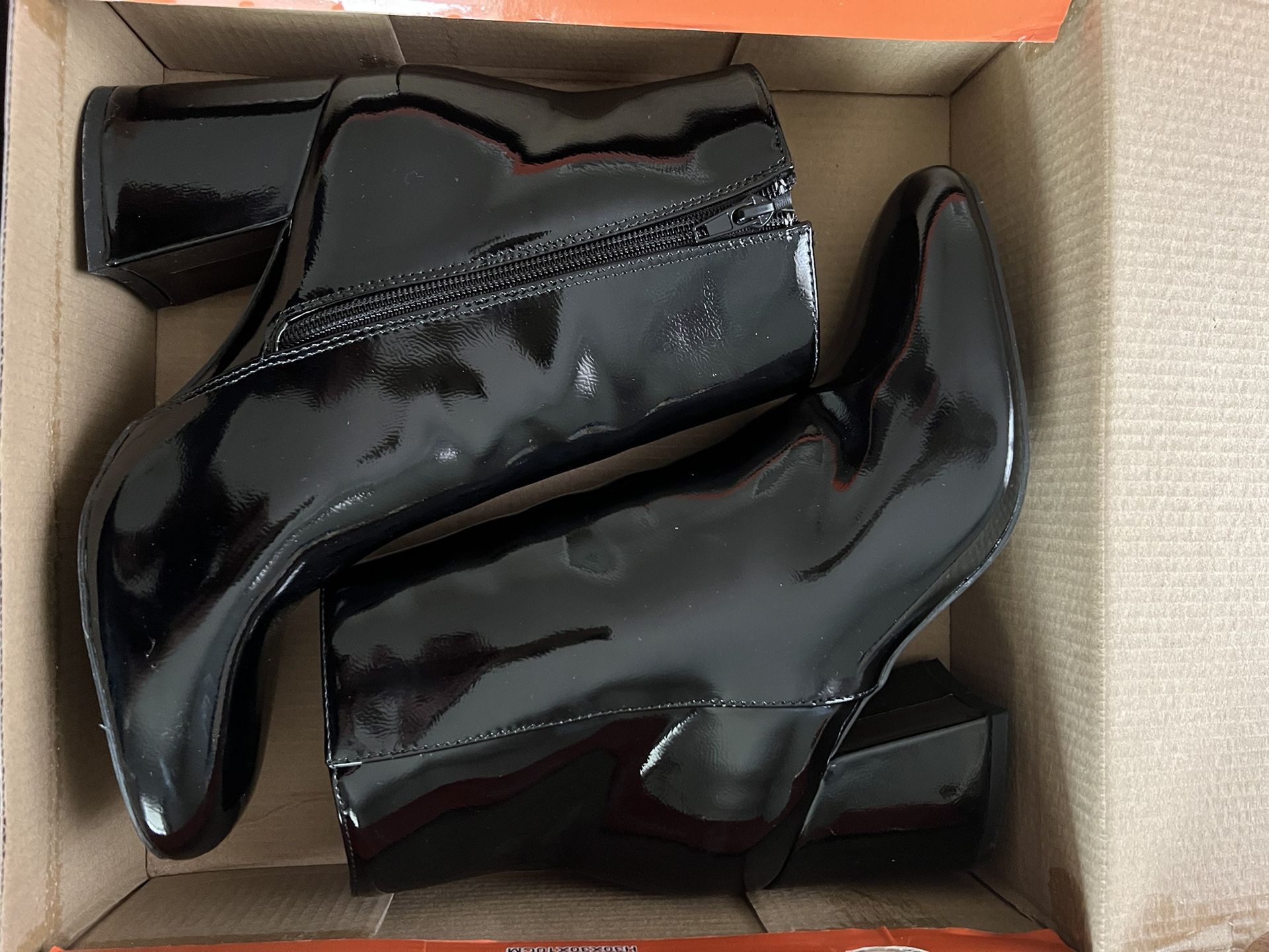 Black Rouge Chunky Heel Boots, Size 9