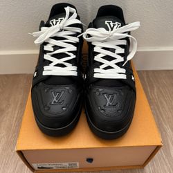 LV Style Shoes Size 12 Black 