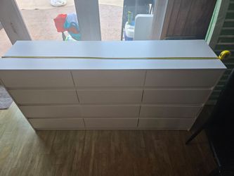 White 12-Drawer Double Dresser