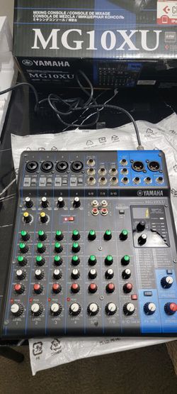 Yamaha MG10XU 10-Channel Mixer w/ USB & FX - Mint / In Box