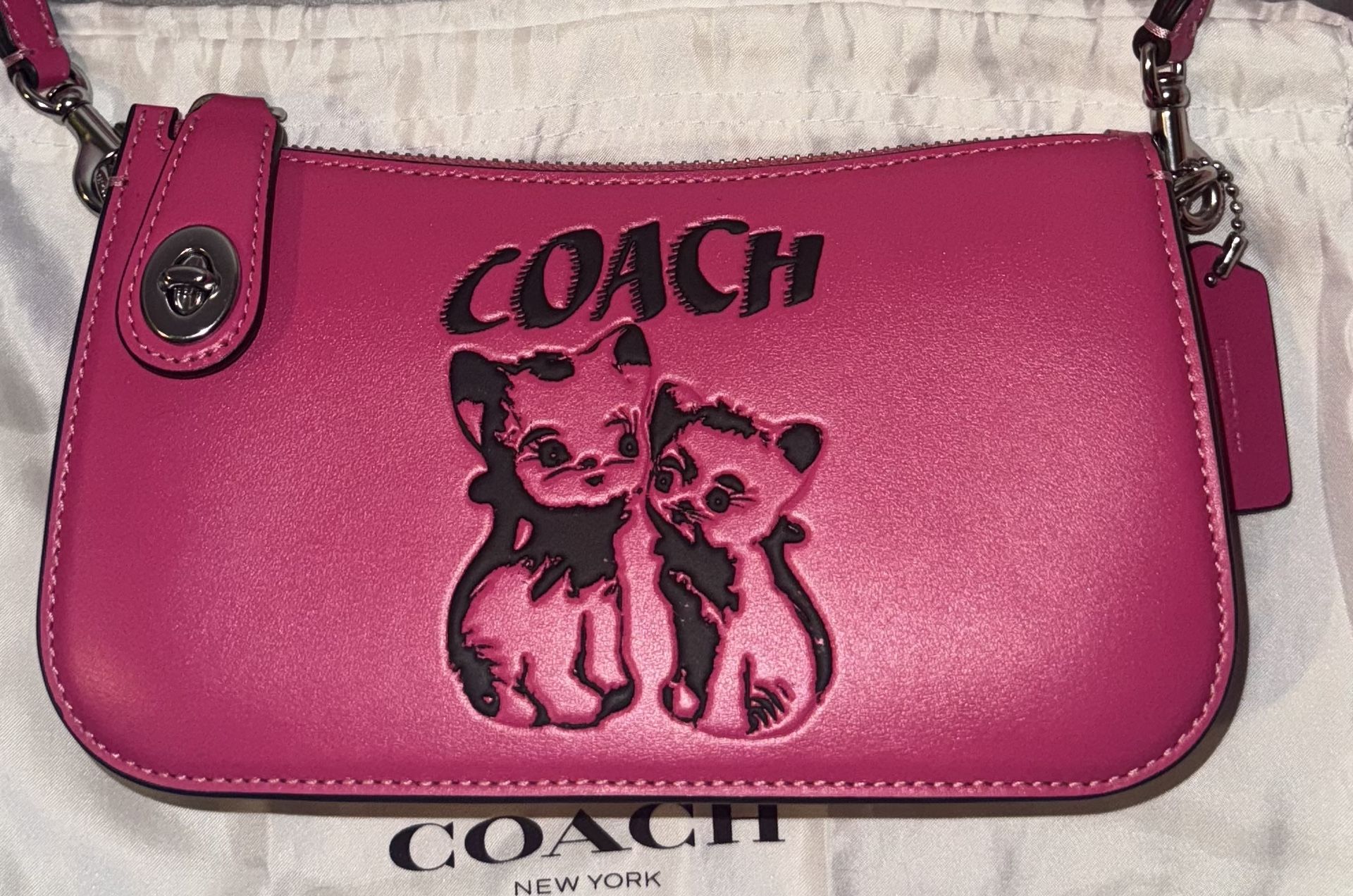 Coach The Lil Nas X Drop Penn Shoulder Bag Pink