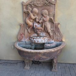 FREE - Outdoor Water Fountain