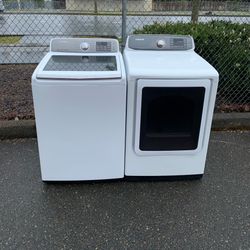 SAMSUNG WASHER AND DRYER .