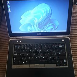 Dell Latitude Core i7 8GB RAM 256GB SSD Webcam Wi-Fi & Bluetooth Wireless Windows 11 Professional 