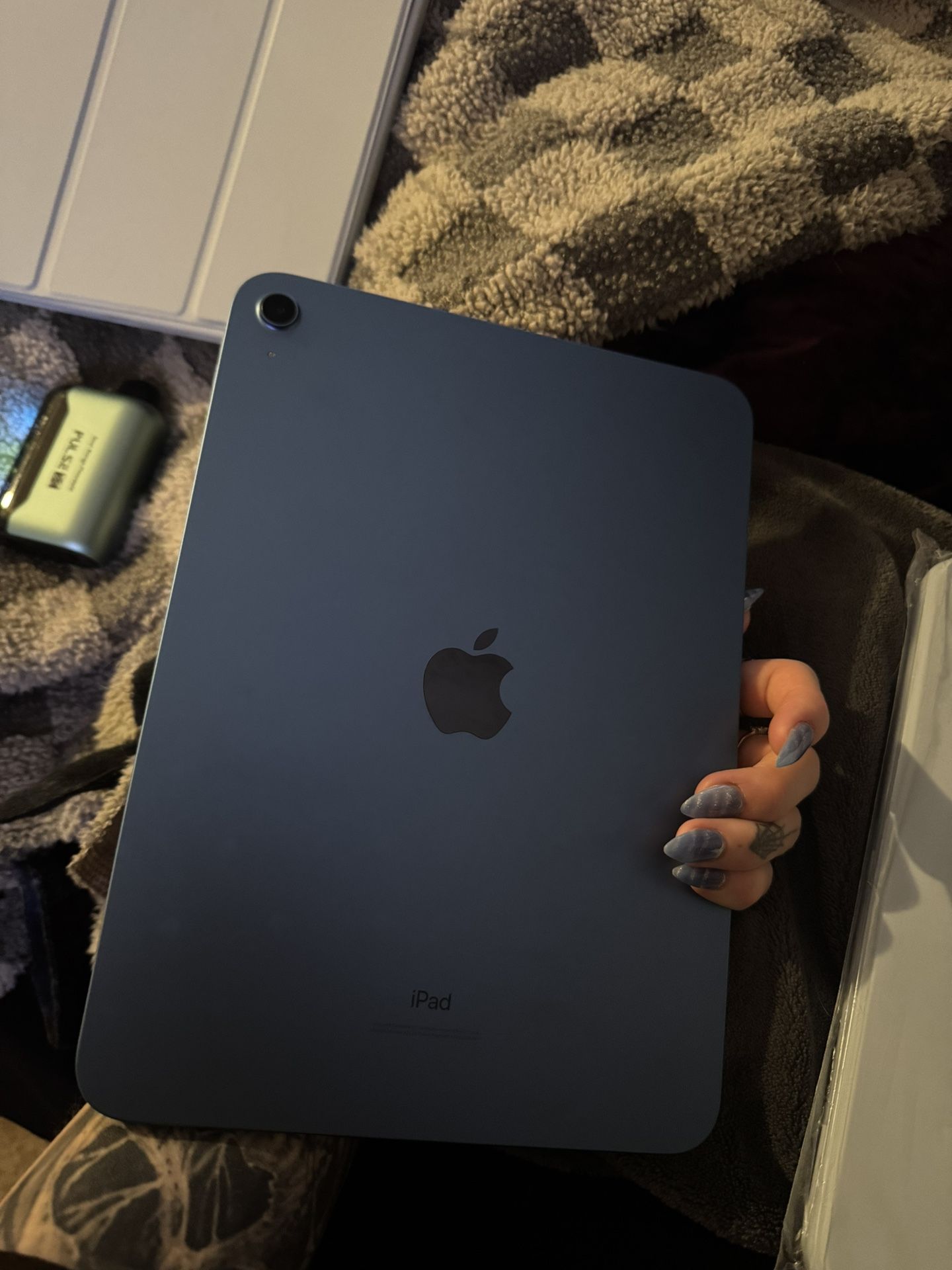 iPad 10th Generation (64 Gb)