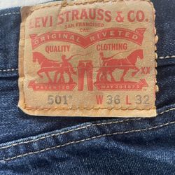 Men's LEVIS 501 SZ 36x32