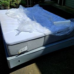 Sleep number electric bed.