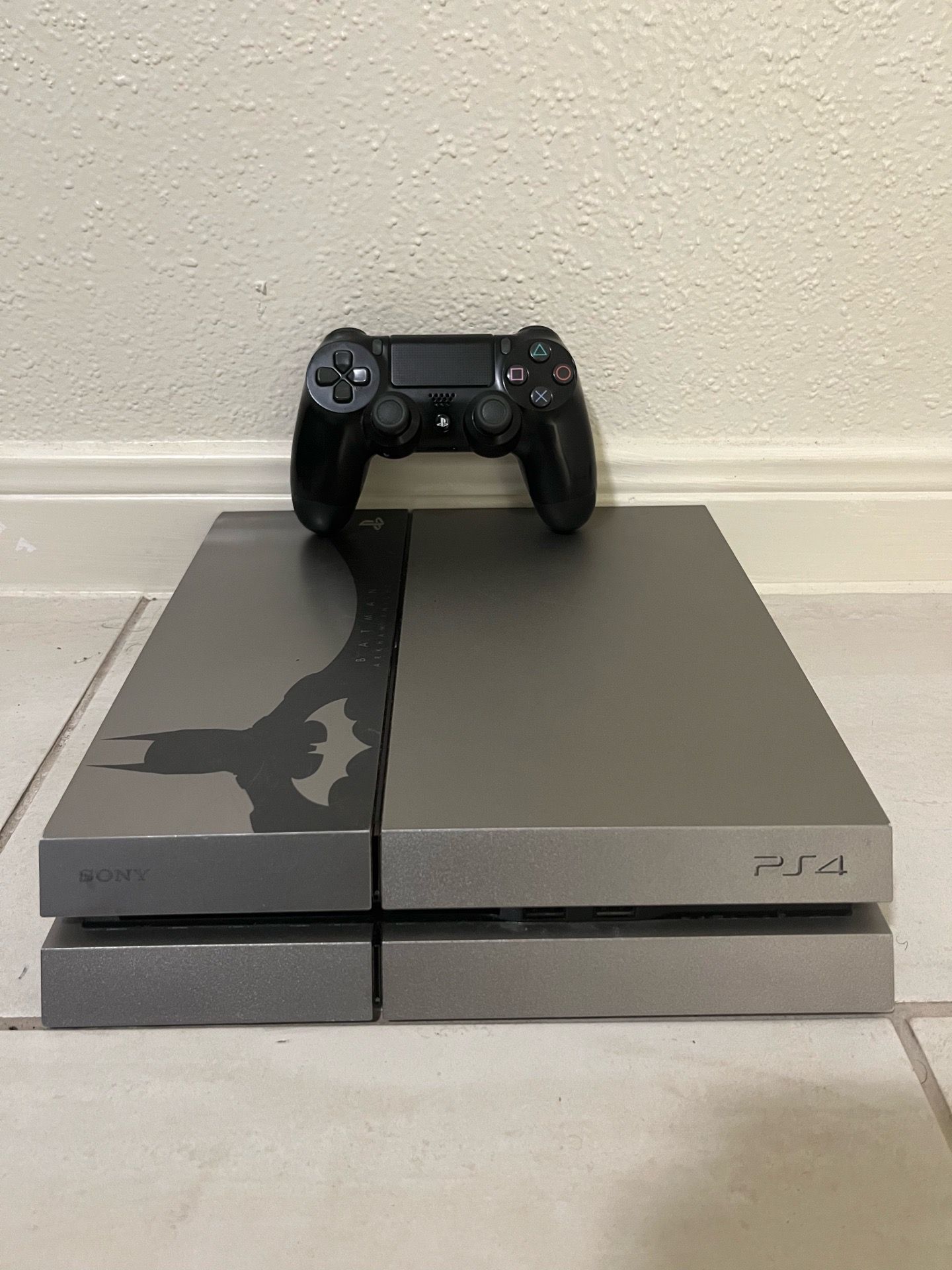 PS4 Batman Arkham Night Edition