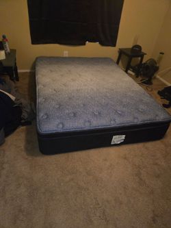 Queen mattress
