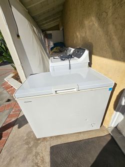 Hisense Deep freezer