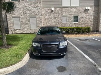 2017 Chrysler 300