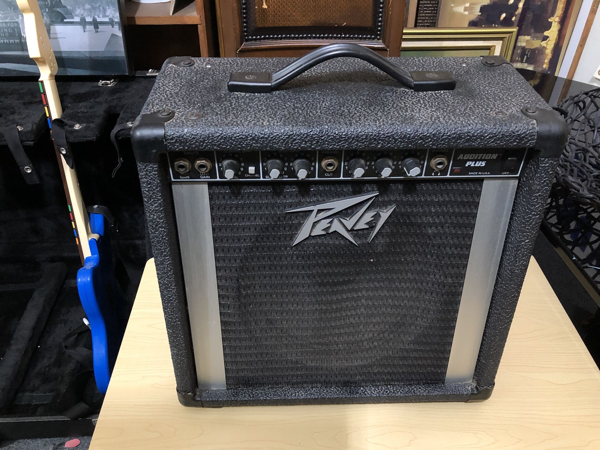 Peavey audition plus amp outlet