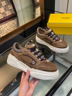 Fendi Men’s Sneaker With Box 2026 New
