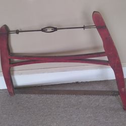 Vintage buck saw in excellent condition