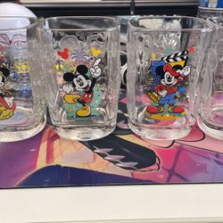 Disney, Mc Donald’s Garfield & Mac Donald’s Peanuts Gang 