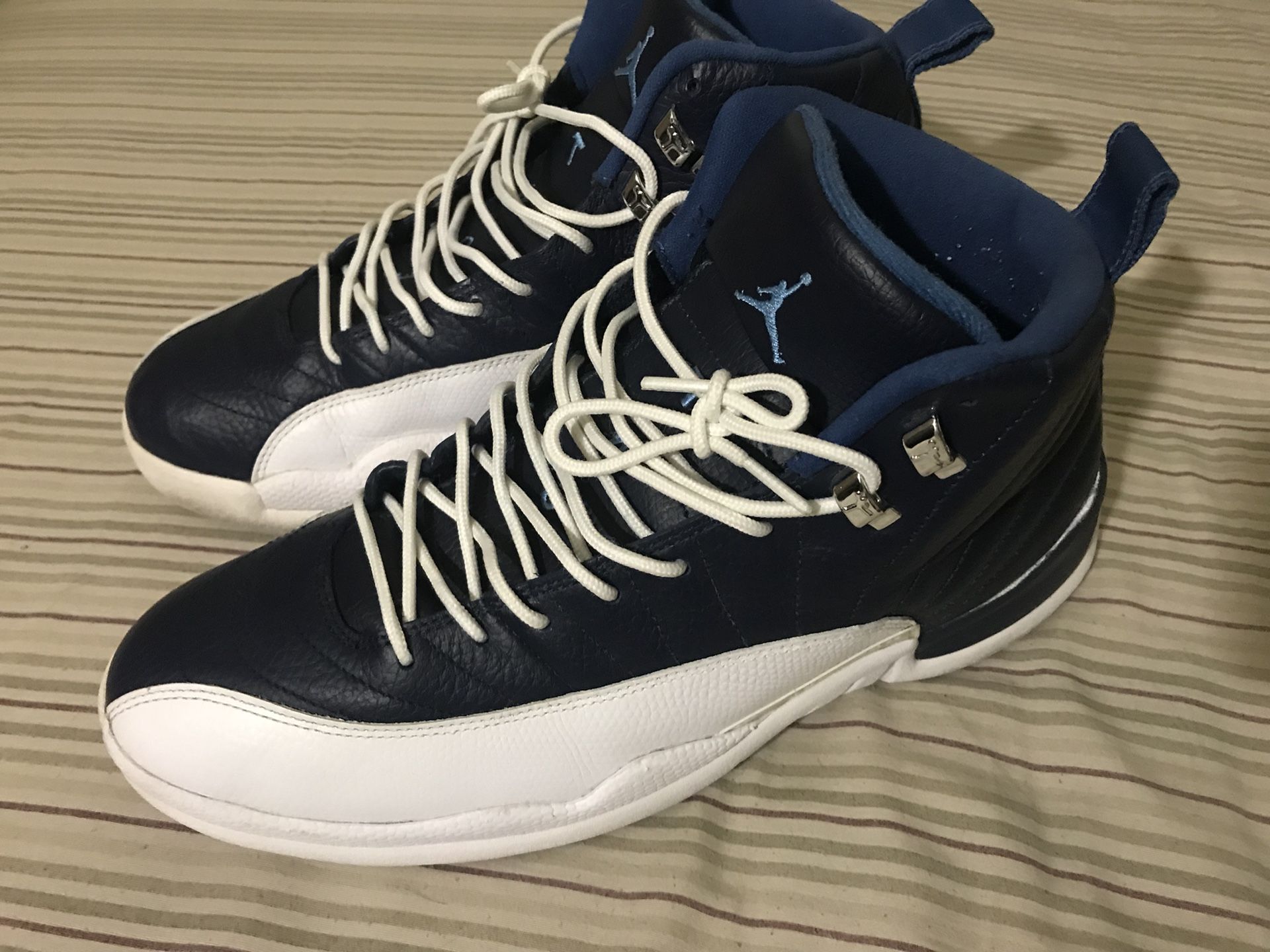 Jordan 12 obsidian