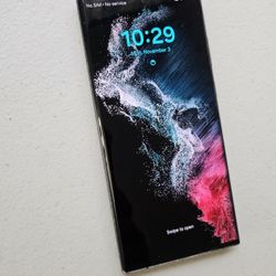 Samsung galaxy S22 ULTRA 5G 128 GB UNLOCKED color BLACK work very well. CONDITION. The phone has some wear on the edges, nothing important, see photos