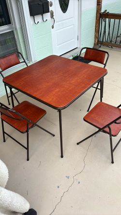 card Table With Four Chairs Strong/Easy Storage