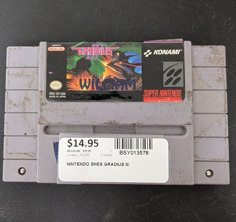 Gradius 3 William Super Nintendo