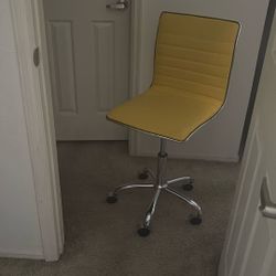 Vanity / Desk Chair 