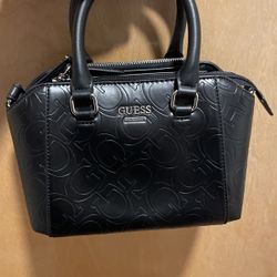 Guess, Steve Madden , Louis Vittion