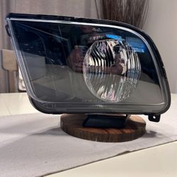 Mustang head Lights 2005-2010