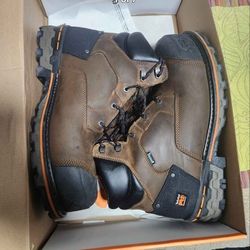 NEW TIMBERLAND BOOTS SIZE 15 WIDE