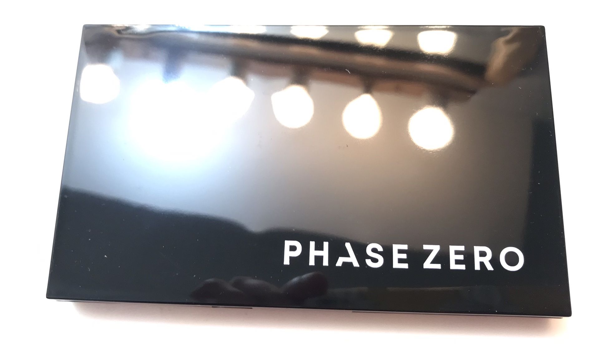 Phase Zero Eyeshadow Palette: The Necessities 