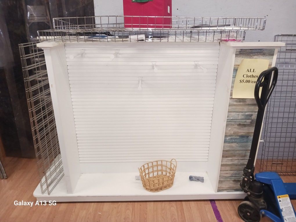 Clothing Display Rack/shelf 