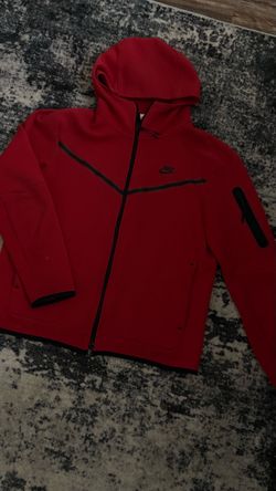 Red Nike tech