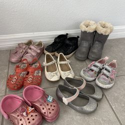8 pairs size 8 girl shoes boots crocs, mini melissa, minnie mouse, juicy couture bundle shoes girls $30