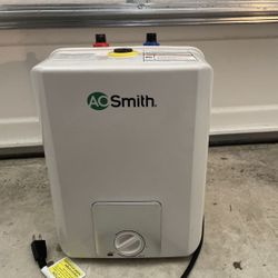 Ao Smith 120 Volt Water Heater New