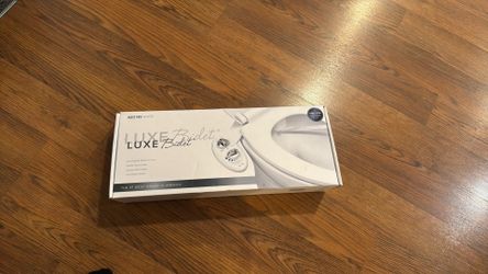 Luxe Bidet - NEO 185 White - Brand New In Box