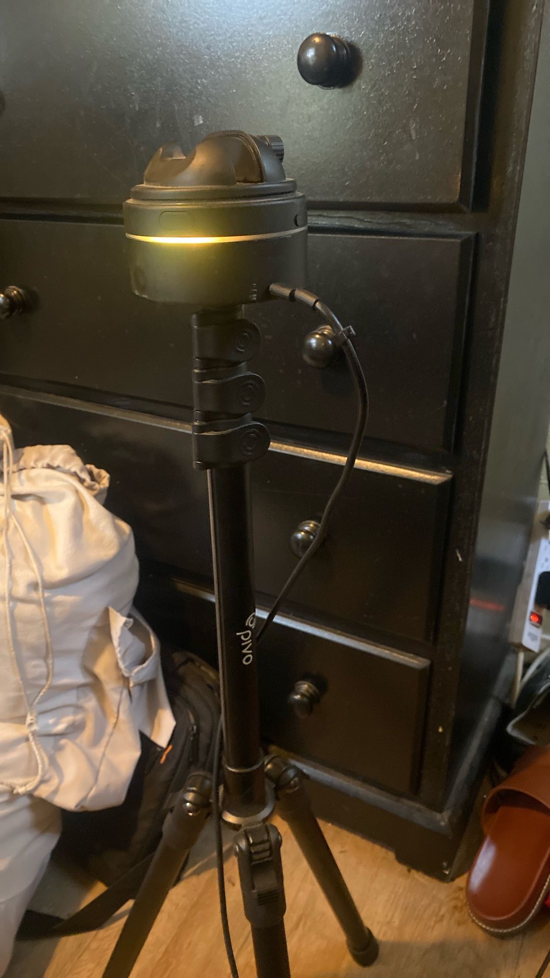 Pivo Tri pod