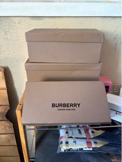 burburry slides