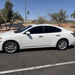 2012 Nissan Maxima
